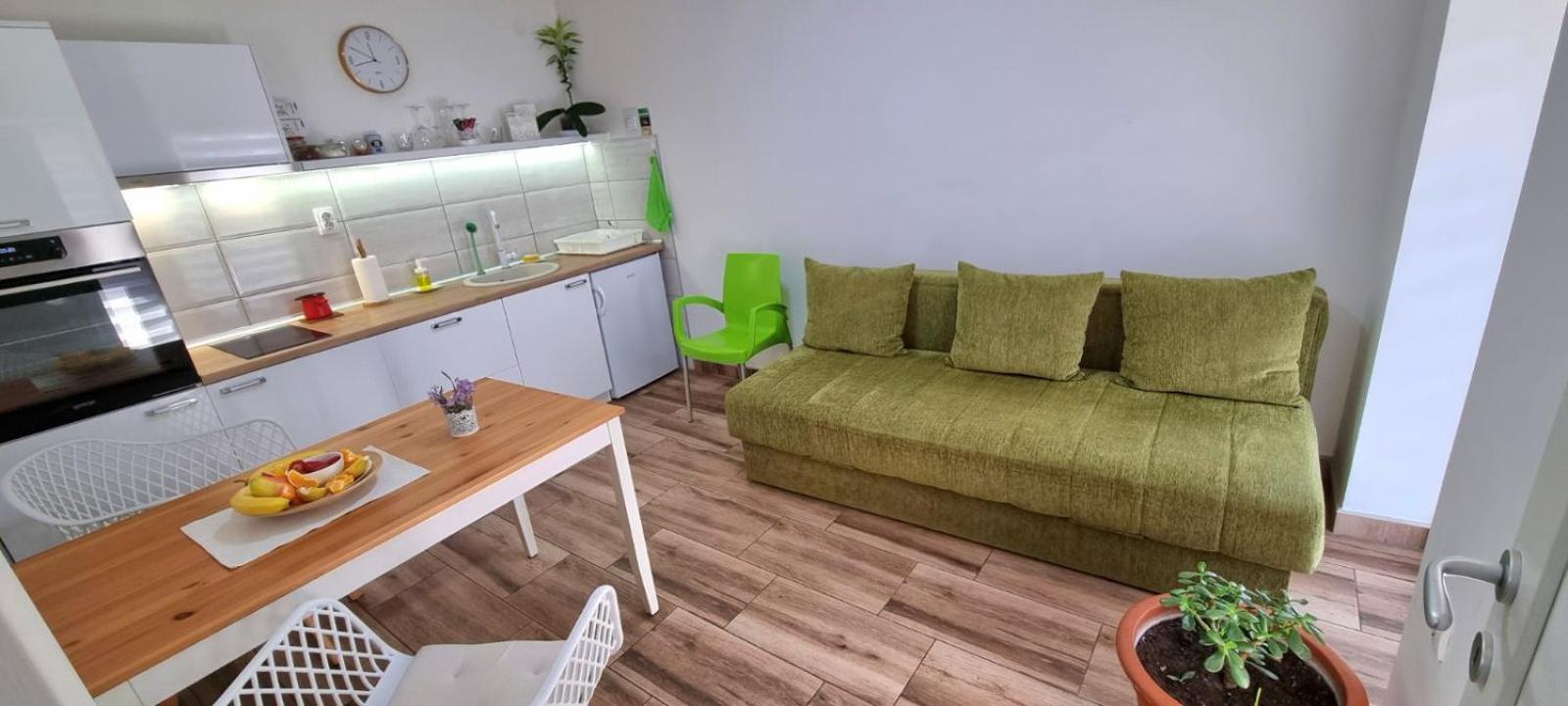 "My Life" Luxury River Apartments Ni المظهر الخارجي الصورة