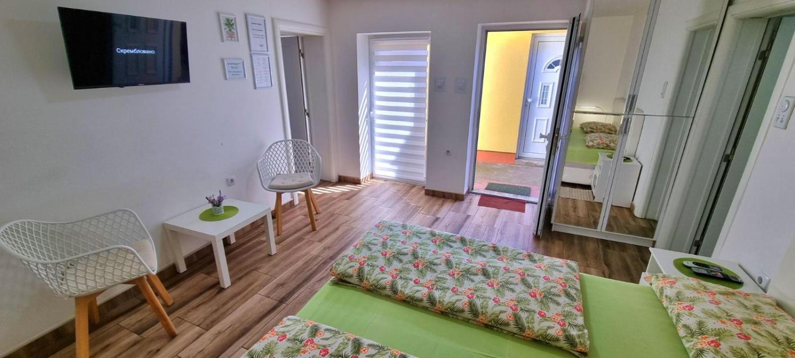"My Life" Luxury River Apartments Ni المظهر الخارجي الصورة