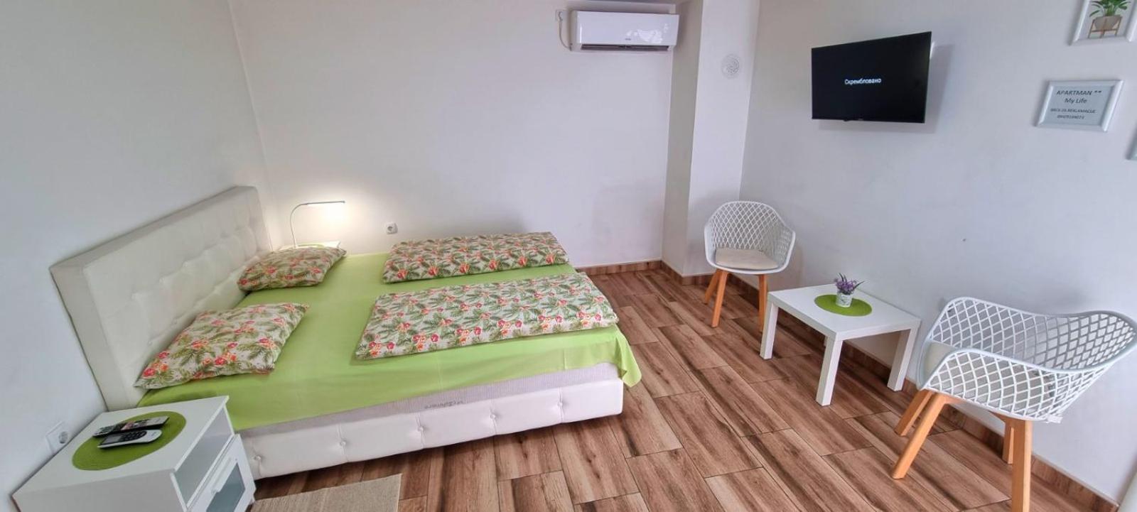 "My Life" Luxury River Apartments Ni المظهر الخارجي الصورة